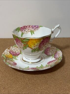 Royal Albert Candy Tuft Floral English Bone China Teacup & Saucer